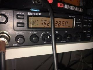 Emperor Amateur 10m/11 Meter Cb Radio Model Ts - 5010.  No Mic/no Power Cord