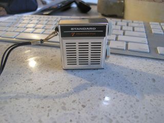Vintage Japan Standard 7 Transistor Micro Radio Sr G433 Black 1960