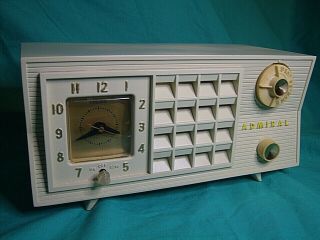 Admiral Tube Clock Radio Model 251 Ivory From Early 50 