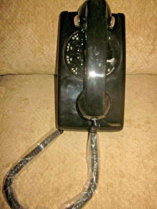 Western Electric Model 554 Rotary Dial Wall Telephone.
