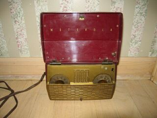 Vintage 1950s Motorola Burgundy Red Am Radio Model 52m2u Dual Power