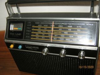 Vintage Montgomery Ward Airline Am Fm Transistor Radio Gen 1444 A