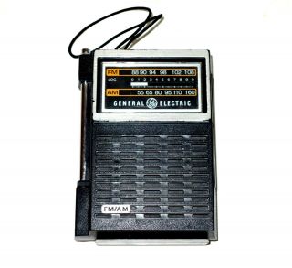 Vintage Ge General Electric Transistor Portable Radio Model 7 - 2506b