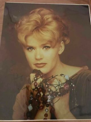 Actress Connie Stevens Full Color Pic With Autograph With