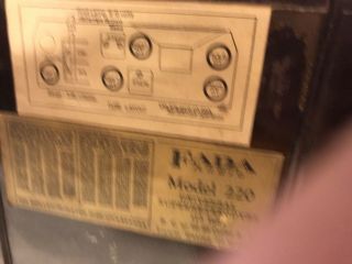 vintage FADA model220,  brown Bakalite table top radio.  Un -,  unmolested. 2