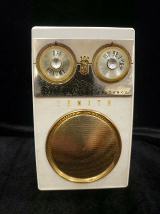 Vintage Zenith Royal 500 Long Distance " Owl Eyes " 8 Transistor Am Radio
