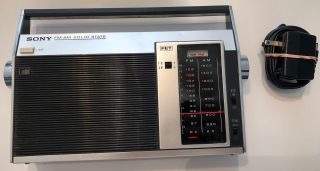 Vtg 1960s Sony Solid State Portable Transistor Radio Fm/am 7f - 81w - Japan
