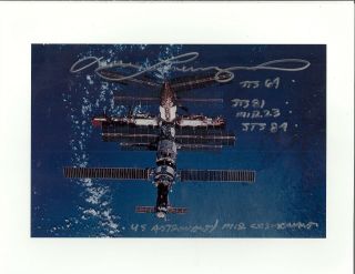 Sts - 84 Astronaut Jerry Linenger - Autograph,  Hand Signed