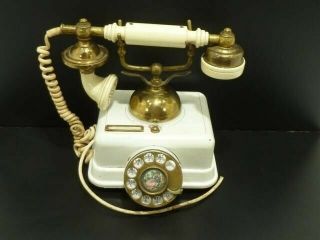Vintage 1960 ' s French Style Telephone Rotary Dial U.  S.  Telephone Co.  White 2