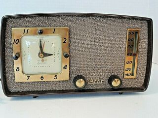 Vintage 1950s Arvin Brown Bakelite Table Top Clock/radio Tube Model 758t