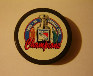 1994 Stanley Cup Champions York Rangers Nhl Hockey Souvenir Puck