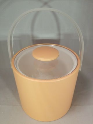 Georges Briard Basic Peach Ice Bucket Lucite Handle Vintage MCM NIP NOS 3 Qt 3