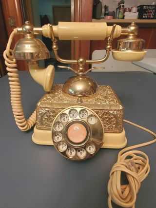 Vintage Radio Shack Gold Color French Style Rotary Dial Desk Telephone 43 - 320a