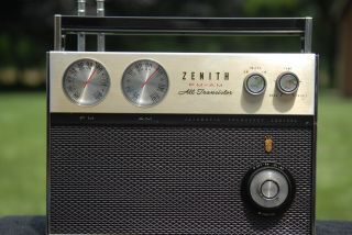Vintage Zenith Am/fm Trans - Symphony All Transistor Radio - Retro And