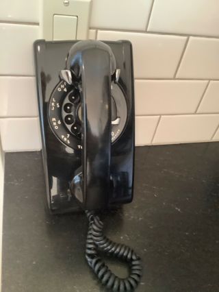 Vintage Black Western Electric Bell System 554 Rotary Wall Hanging Telephone