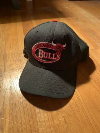 Vintage Chicago Bulls 90s Wool Era Hat Cap 7 1/4 Usa Black Red Vtg