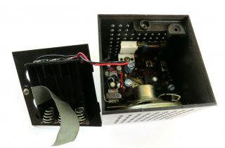 Vintage Sony Model Tr - 1819 Battery Powered 6 Transistor Am Cube Radio,