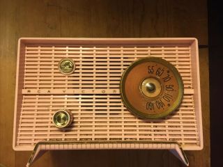Rca Victor Radio Model 8 - X5f,  Pink,  Cord,  Knobs,  Dials,  Labeling