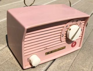 Pink Vintage Monarch Hi Fi Master Tube radio 2