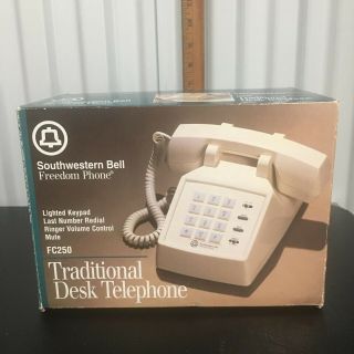 Vintage Southwestern Bell Freedom Phone Model No.  Fc250