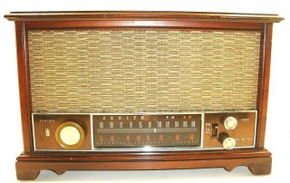 Vintage Zenith Am/fm Wood Cabinet Radio S - 58040 K731 Tested/working