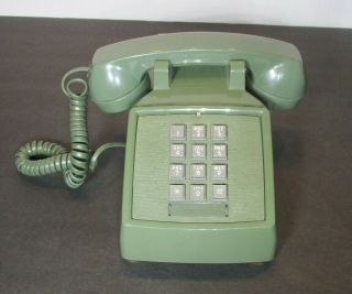 Vintage Avocado Green Push Button Desk Top Phone By Western Electric - Itt -