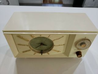 Vtg Tube Radio Westinghouse Clock Radio Fix or Use H816L5 2