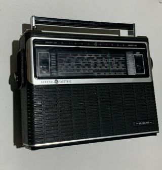 General Electric GE 10 - Band AM/FM Shortwave CB UHF Monitor Radio 7 - 2971A 2