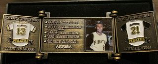 Roberto Clemente Tri Fold Pin Hall Of Fame 1973 Limited Edition Pittsburgh