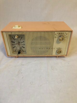 Vintage Mid Century Admiral Clock Radio Pink 1950’s Model Y865c Non