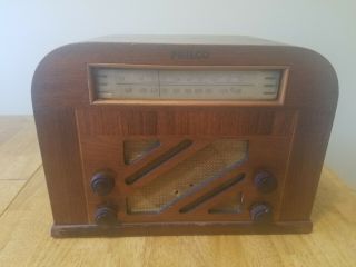 Philco 40 - 130 Vintage Tube Radio