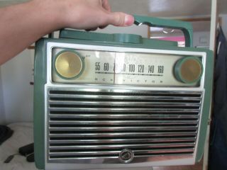 Vtg Rca Victor Globe Trotter Portable Radio Mid Century 7 - Bx - 8l Not
