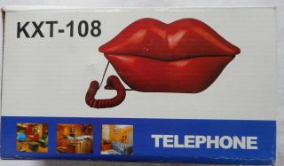 Vintage Novelty Red Lips Telephone
