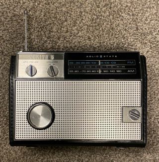 Zenith Model R75y2 Portable Transistor Radio 1970s