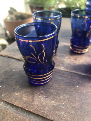 Vintage Cobalt Blue Decanter And Set Of Shot Glasses 3
