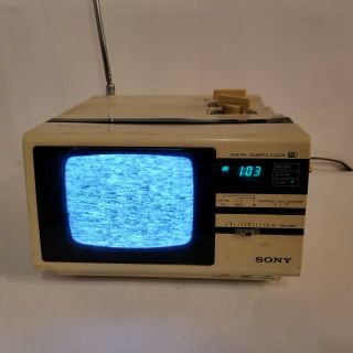 Vintage Sony Tv - 513 Portable Black & White Crt Uhf/vhf Tv W/ Box