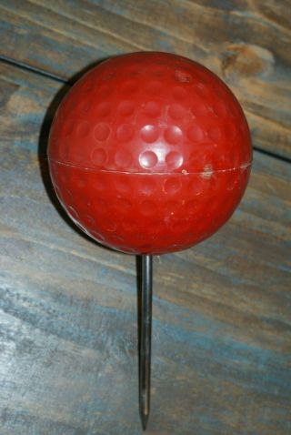 Red Golf Tee Box Marker For Golf Course Or Backyard