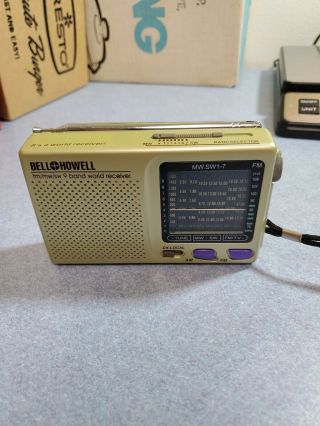 Bell & Howell Shortwave Radio Am/fm Mw Sw 9 Band World Receiver Mw.  Sw1 - 7