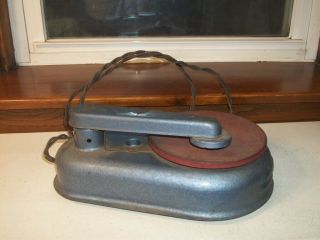 Vintage Marx Metal Tin Toy Record Player Phonograph Circa 1920s - 1930s
