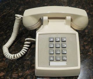 Good,  At&t 2500m Beige Push Button Corded / Wired Phone 11/75