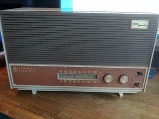 Vintage General Electric Am/fm Radio Dual Speaker Model T1200