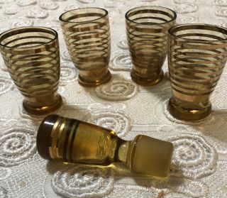 4 Vintage Amber & Gold Shot Glasses With Decanter Stopper