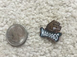 1995 Cfl Memphis Mad Dogs Football Logo Badge Pin Back