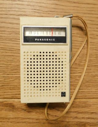 Vintage Panasonic Transistor Radio Model R - 1070.