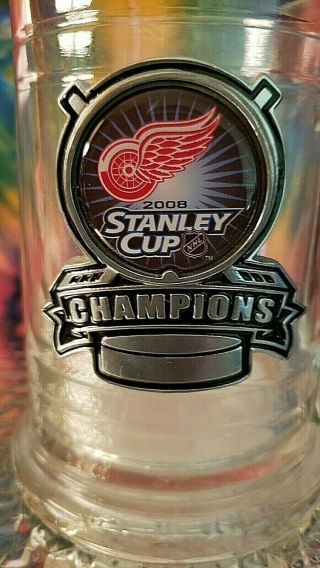 2008 Stanley Cup Champions Detroit Red Wings Glass Stein Mug W/metal Decal