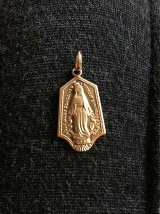 14k Yellow Gold Virgin Mary Miraculous Medal Pendant Catholic Religious 2.  4g