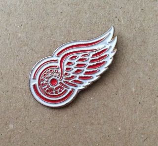 Nhl Detroit Red Wings Logo Ice Hockey Pin Badge