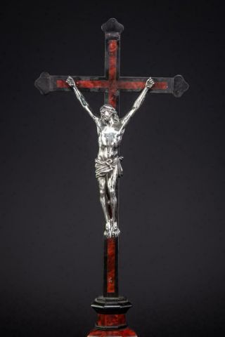 Crucifix Altar | Wooden Standing Cross | Antique Bronze Christ 1800s | 38.  6 