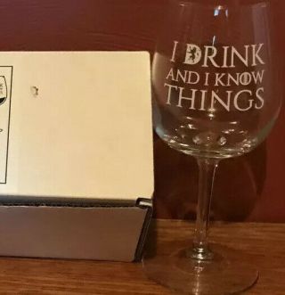 Du Vino Glassware 12.  75 Oz The Wine Glass Says I Drink And I Know Things