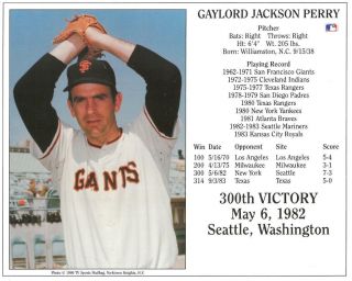 Gaylord Perry San Francisco Giants Unsigned 300th Win 8x10 Card Us A2015
